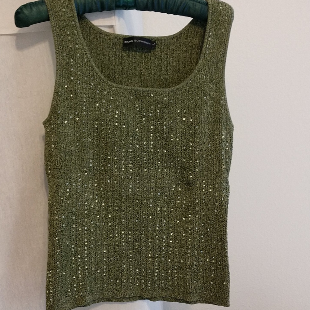 Dana Buchman sleeveless knit top
